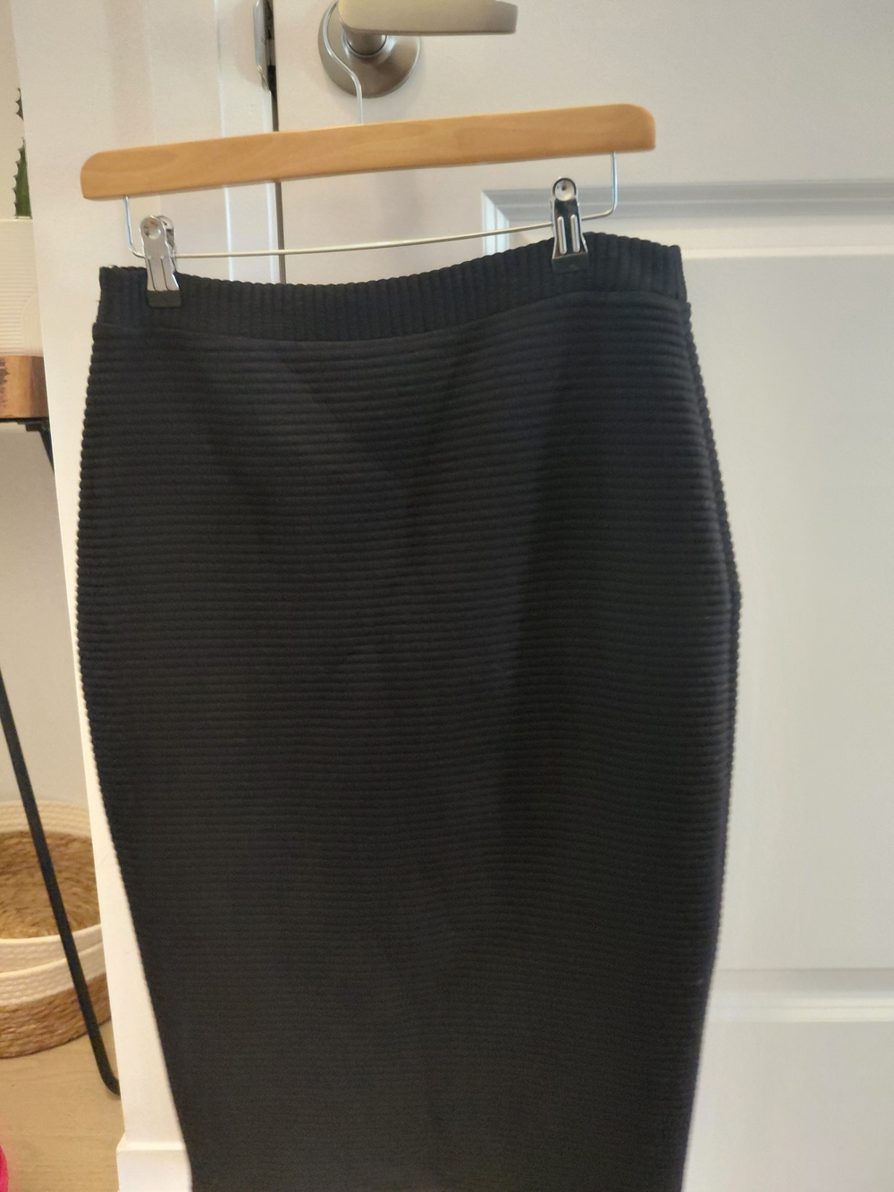 Frank Lyman Design Black Ribbed Wrap Pencil Skirt - Picture 2 of 3